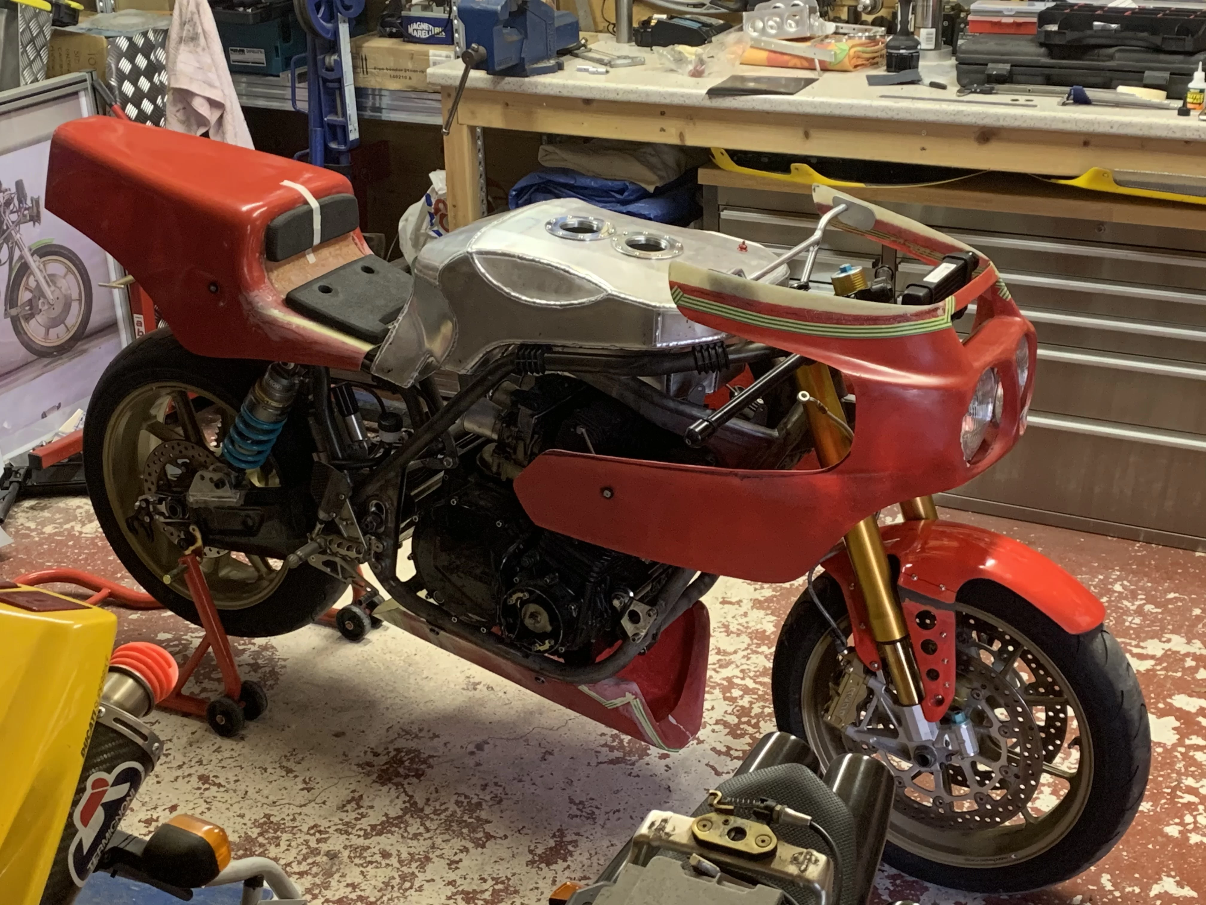 Kawasaki KR1000 Replica 170.webp