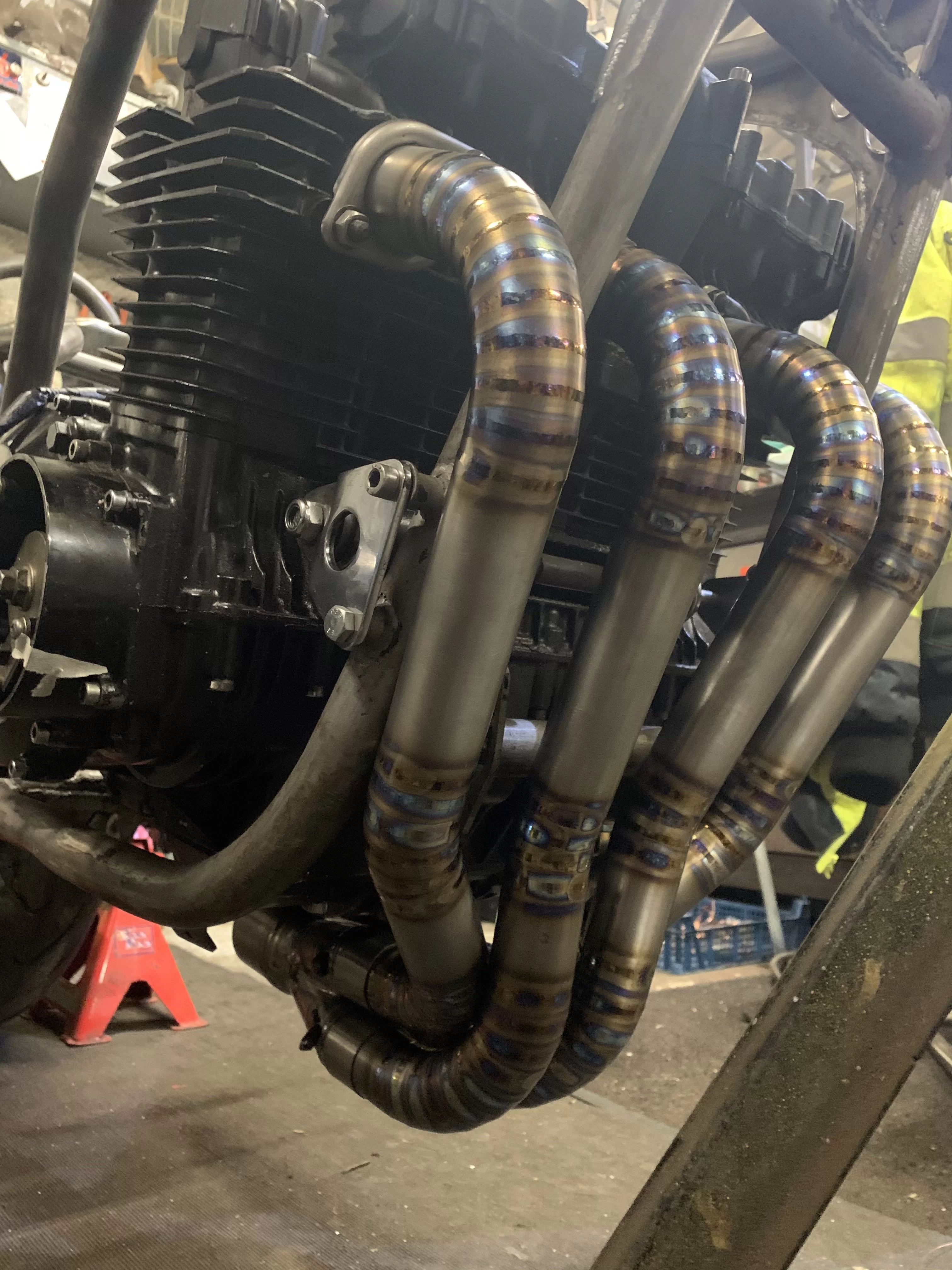 Kawasaki KR1000 Replica 209.webp