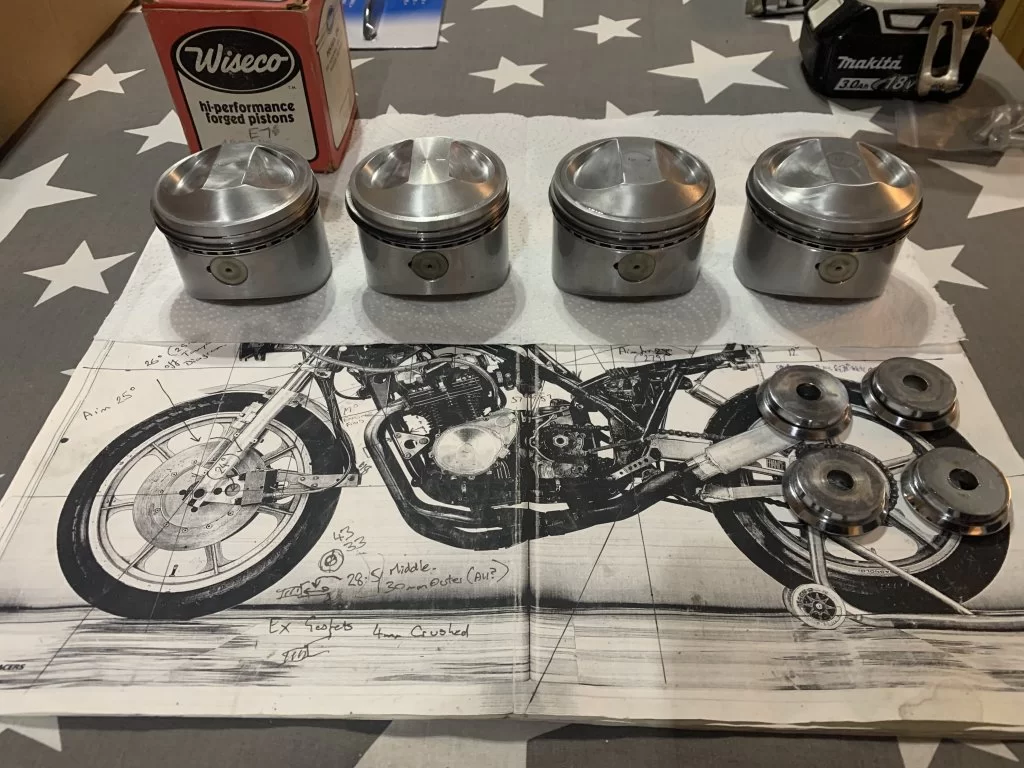 Kawasaki KR1000 Replica 252.webp