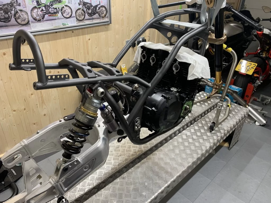 Kawasaki KR1000 Replica 346.webp