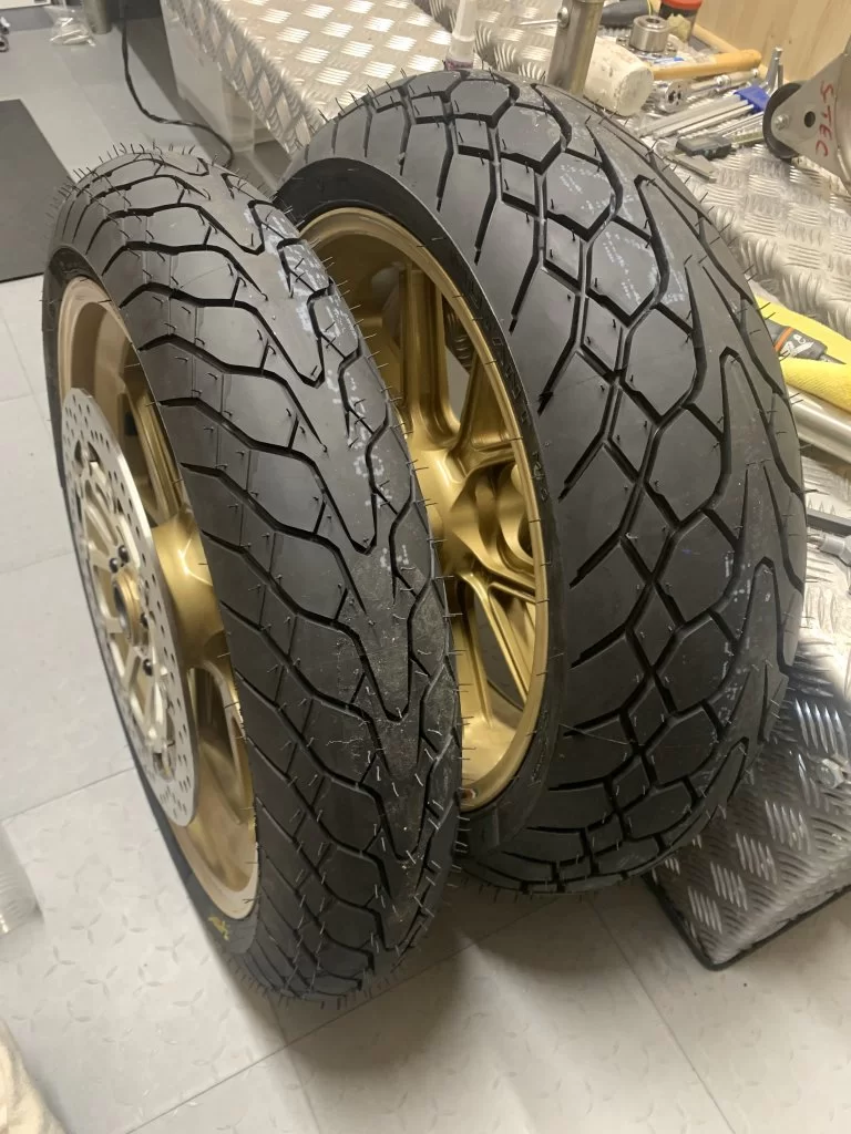 Kawasaki KR1000 Replica 360.webp