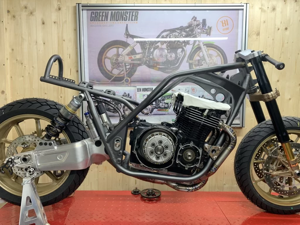 Kawasaki KR1000 Replica 368.webp