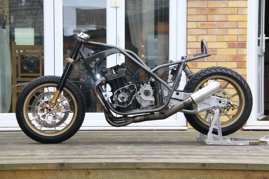 Kawasaki KR1000 Replica 370.webp