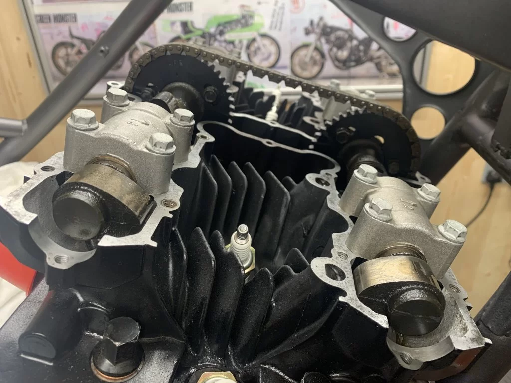 Kawasaki KR1000 Replica 417.jpg