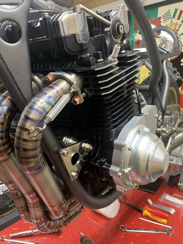 Kawasaki KR1000 Replica 432.jpg