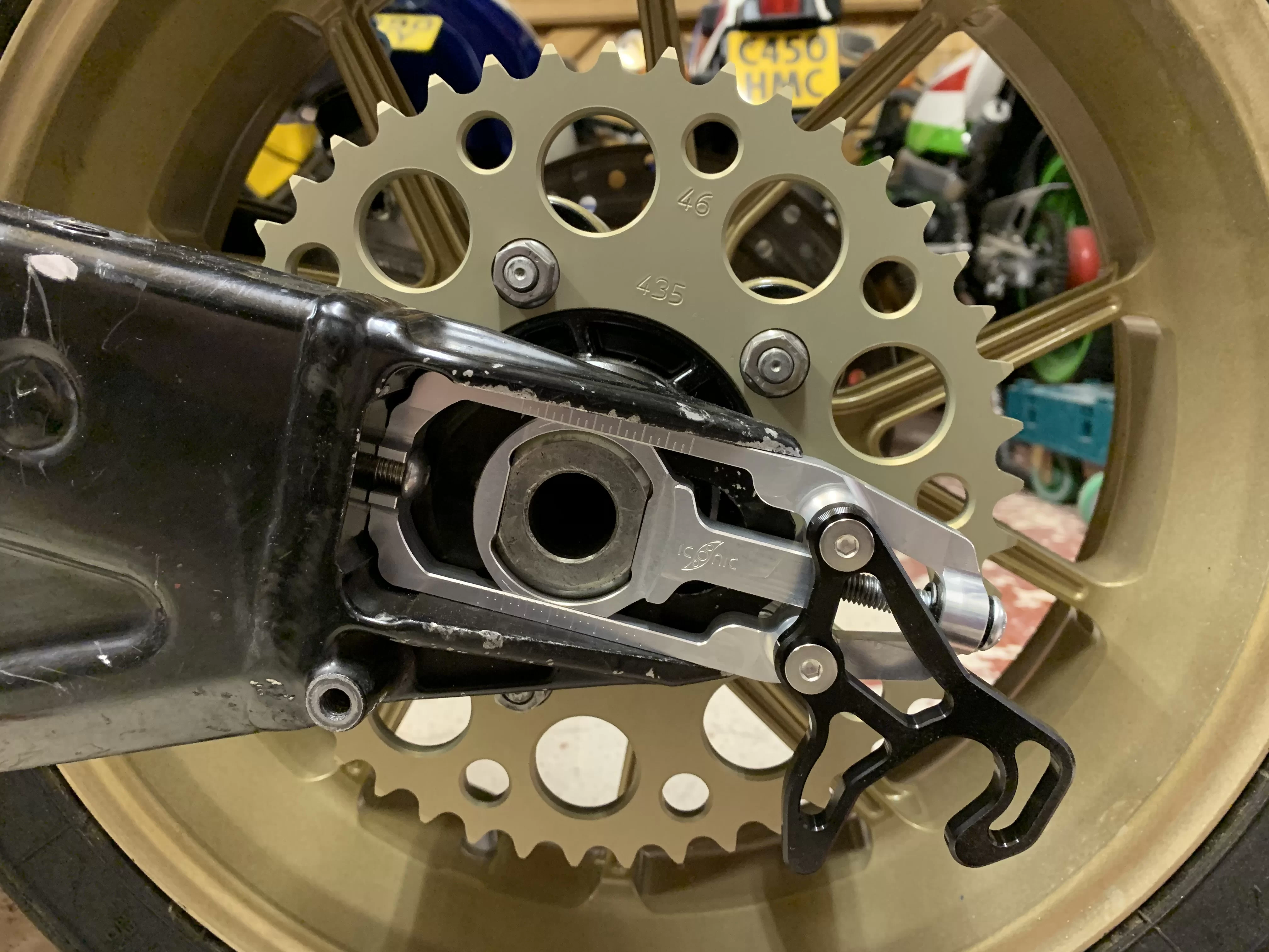 Kawasaki KR1000 Replica 81.webp
