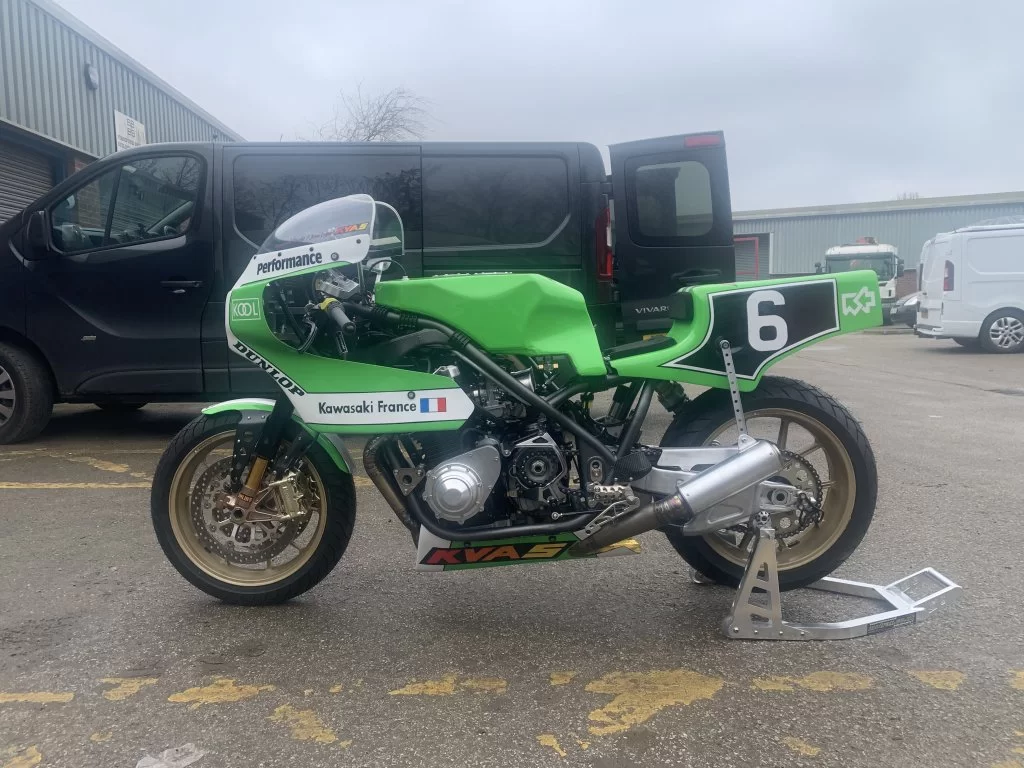 Kawasaki KR1000 Replica 927.webp