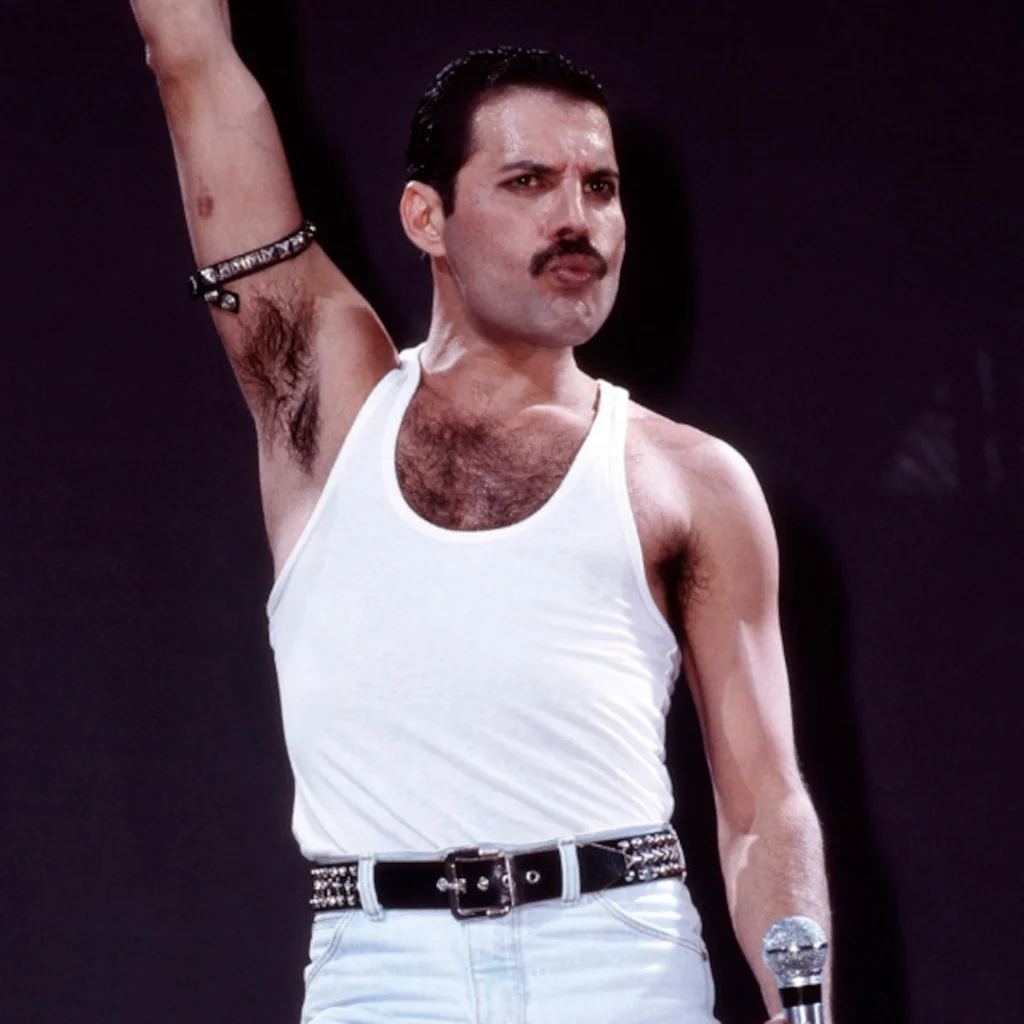 rs_600x600-181101083041-600-Freddie-Mercury-J1R-110118.webp