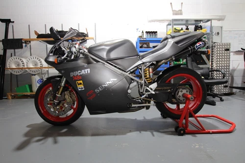 DUCATI 748 S, 6500 miles,TERMIGONIS,MARCHESINIS NEW BELTS FULL MOT - Picture 1 of 22