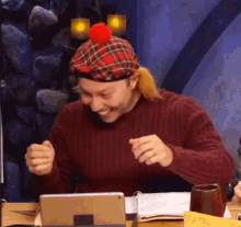 critical-role-crit-role.gif