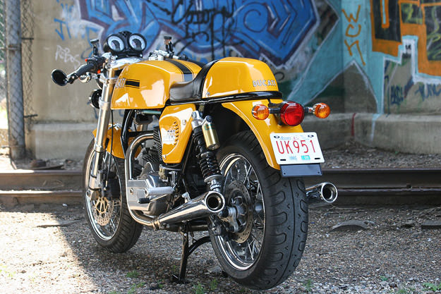 ducati-900-gts-3.jpg