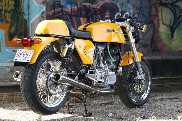 ducati-900-gts.jpg