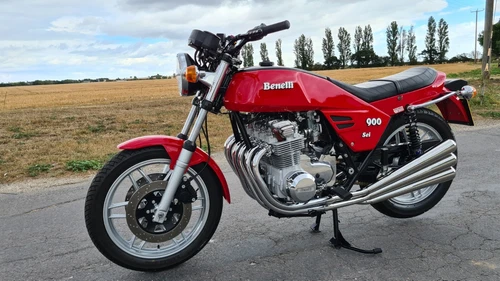 1980 BENELLI 900 SEI 6 CYLINDER ITALIAN FLASHBIKE UK STAGGERING RESTORATION - Picture 6 of 16