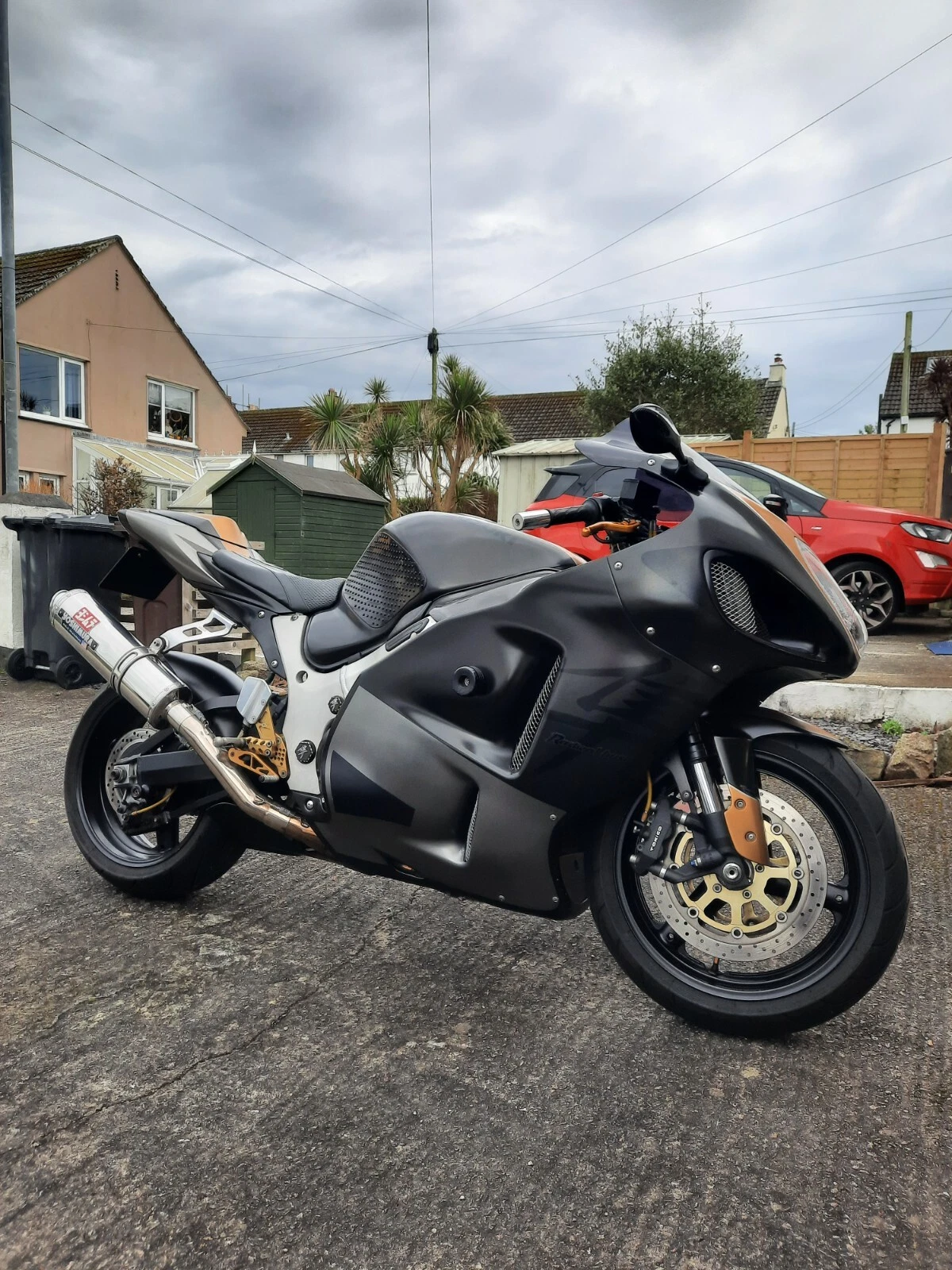 Suzuki Hayabusa GSXR1300R Gen1 - Picture 5 of 15