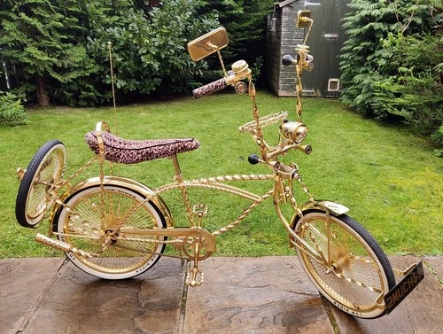 *90s* USA GOLD TWISTED LOWRIDER 8 Ball Old School Bike BMX Beach Cruiser Chopper - Picture 1 of 23