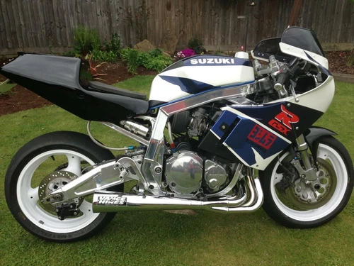 motorcycle - Picture 4 of 4
