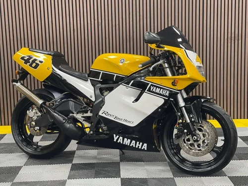 Yamaha Tzr 250 3XV 1991 2 Stroke Classic Motorcycle  Only 2,844 Miles Immaculat - Picture 1 of 16